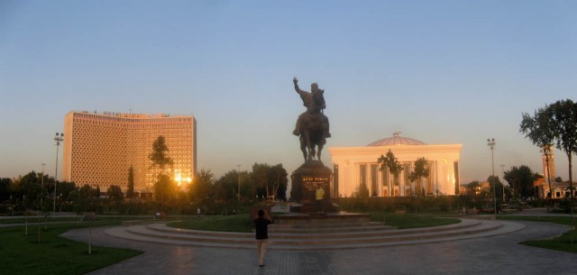 i100724 124045